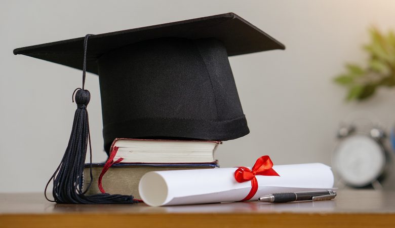 Confira os passos para garantir convites de formatura perfeitos!