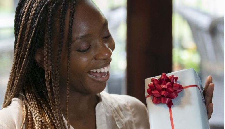 BRINDES PARA DIA DAS MÃES: VEJA AS MELHORES IDEIAS PARA PRESENTEAR AS FUNCIONÁRIAS